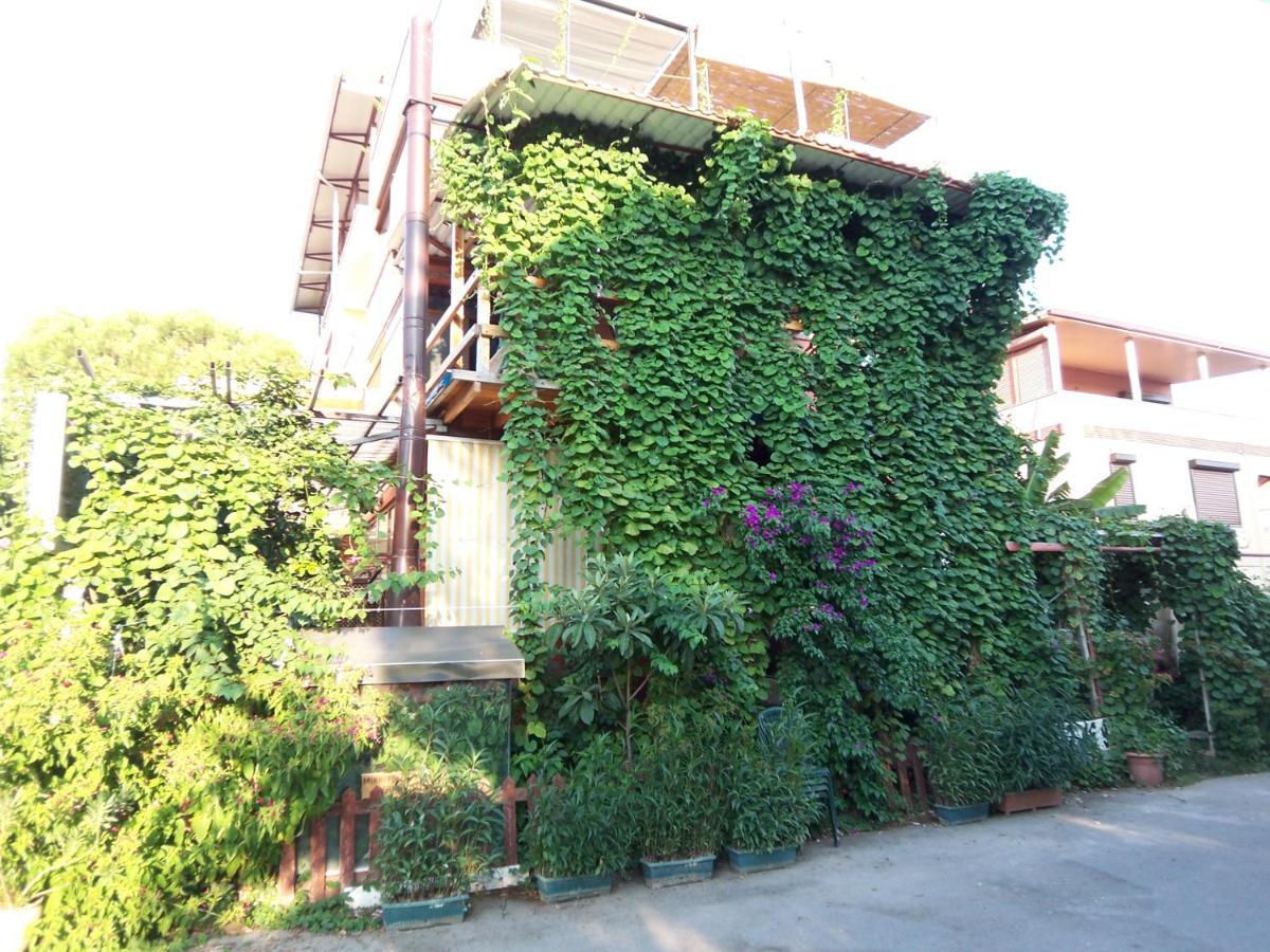 Izmir Tatil Evi Beach Resort Seferihisar Urkmez Exterior photo